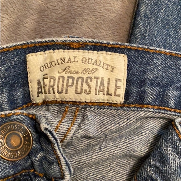 Jeans - Picture 3 of 3